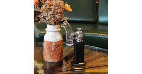 AUXO Cira Vaporizer, thc, , wax, dab, concentrates, extracts, rig ...