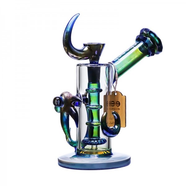 Cheech Glass 8" Demure, Mindful, Cutesy Rig