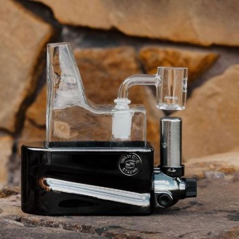Stache Rig in One Limited Edition Black Onyx Kit
